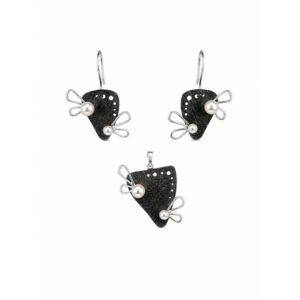 Onyx Pearl Petal Jewellery Set